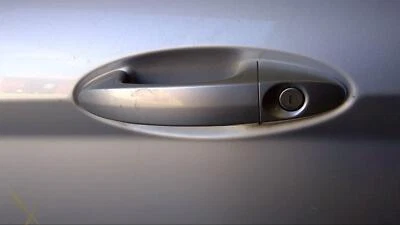 Used Front Left Exterior Door Handle fits: 2015 Ford Fiesta door handle assembly Foto 1 de 4