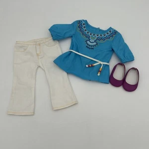 Conjunto túnica American Girl Saige cinturón magenta zapatos Sage Saige GOTY 2013 - Imagen 1 de 9