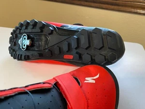 Specialized Mountain Bike Shoes Red Size 8 US 41 EU + Cleats - Picture 1 of 10