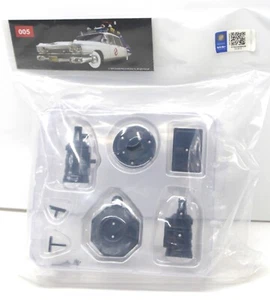 Stage 5 005 ECTO-1 Eaglemoss Build The Ghostbusters Detailed 1:8 Scale Replica - Picture 1 of 4