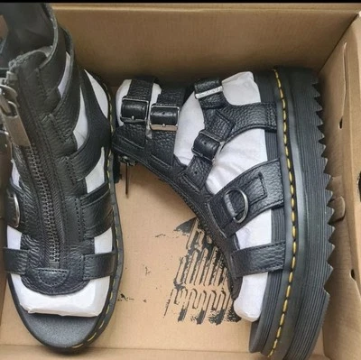 DR. MARTENS Dr.Martens Olson Nappa Sandals size 4. Leather Brand new