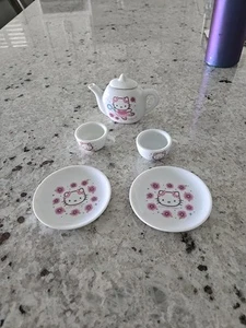 Hello Kitty Teeservice - Bild 1 von 7