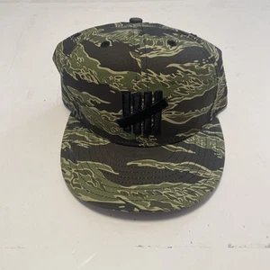 CAPPELLO IMBATTUTO 9FIFTY SNAPBACK NUOVA ERA - Foto 1 di 5
