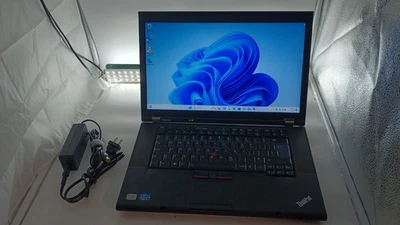 ThinkPadT520. ¡Bloqueo de bios! (¿Teclado español?).I5-2450M.8GB.320GB HDD.15.4".Óptico Foto 1 de 4