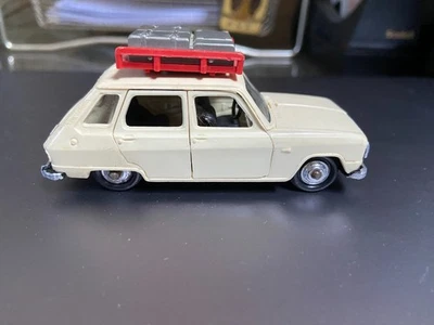 NOREV PLASTQUE ANCIENNE RENAULT 6 WEEK END- ÉCHELLE 1/43 IDEM PAYA  - Photo 1/4