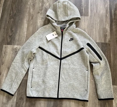 Nike Sportswear Big Kids XL Tech Fleece Hoodie Heather Grey HV5867 063 New - Image 1 of 4