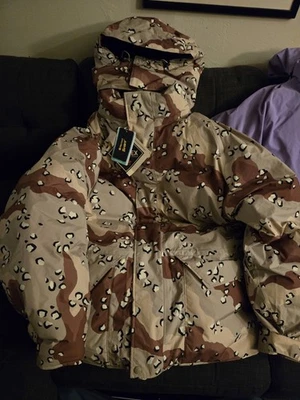 正品 MARMOT X BETTER GORE TEX 男式 MAMMOTH BETTER CAMO 全新 XL 码  — 第 1/4 张图片