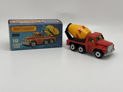 MATCHBOX SUPERFAST NO. 19 CEMENT TRUCK RED BODY LEMON YELLOW BARREL 1976 VINTAGE - Image 1 of 4
