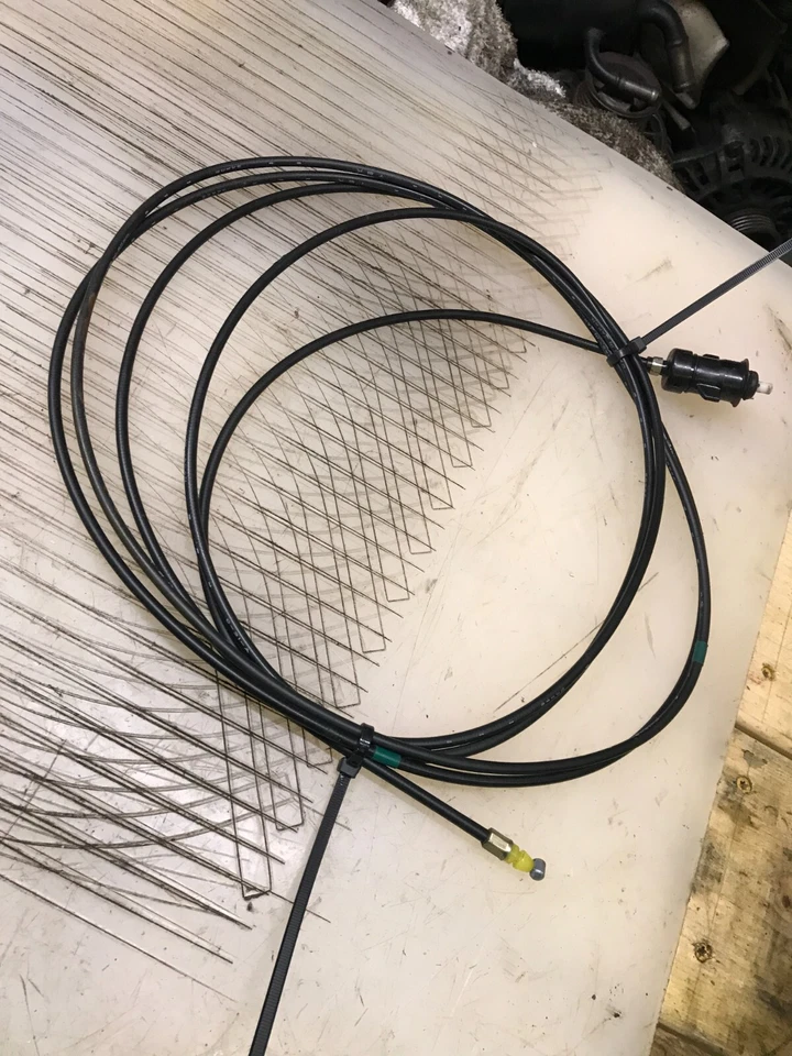 2002-2007 Subaru Impreza WRX Wagon Fuel Gas Door Filler Release Cable OEM 02-07 Foto 1 de 1