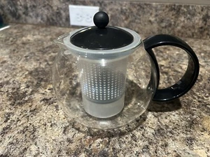 Bodum Glass Tea Pot with Infuser BLACK Lids & Handle - Picture 1 of 3