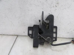 2008 CHEVY SILVERADO 1500 Hood Latch - Picture 1 of 3