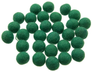 25 Natural Felt Balls Ø=1.3 Cm Nepal Green BA4 - Picture 1 of 1