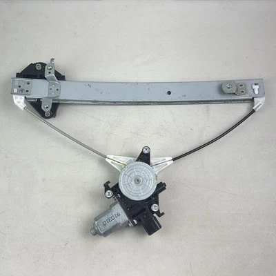 08-11 斯巴鲁 Forester 右后窗调节器 61042SC011 原始设备制造商 — 第 1/2 张图片