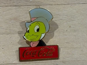 PINS PIN DISNEY COCA COLA COKE JIMINY CRICKET PINOCCHIO - Picture 1 of 1