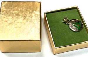 Sarah Coventry Charm Gold Tone Green Enamel Christmas Tree 1979 Pendant Lot 66C - Picture 1 of 2