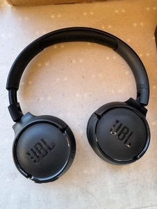 Auriculares intrauditivos JBL Tune 510BTP inalámbricos Bluetooth negros - muy buen estado - Imagen 1 de 8