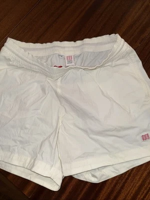 Pantalones Cortos Topo Designs Para Mujer M Marfil Global Pantalones Cortos Raro Desarrollo Muestra Foto 1 de 4