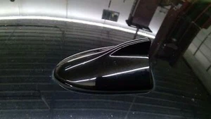 Antenna INFINITI Q50 16 17 18 - Picture 1 of 1