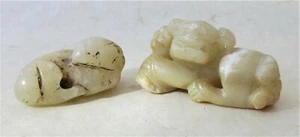 Two antique Chinese Jade Pendants of Animals - Picture 1 of 10