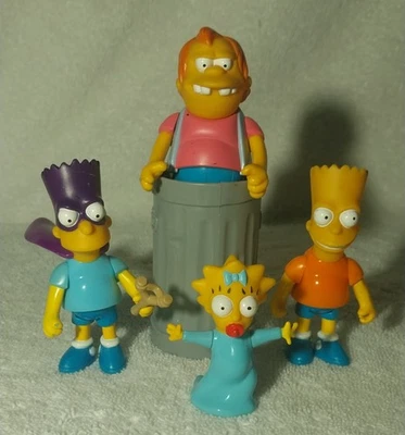 Lote de figuras Mattel Los Simpson 1990 Bart, Nelson, Bartman y Maggie  Foto 1 de 4