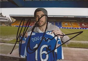 ST JOHNSTONE: MICHAEL DOUGHTY SIGNED 6x4 PORTRAIT PHOTO+COA - Picture 1 of 1
