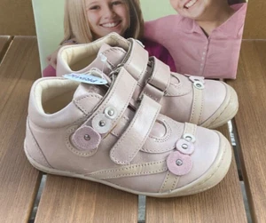 * PRIMIGI * schöne Sneaker Halbschuhe für Mädchen Gr. 25 ungetragen - Bild 1 von 5