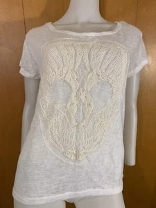 NEW WHITE SKULL CROCHETED SHIRT TOP ROCKABILLY PUNK M - Picture 1 of 3