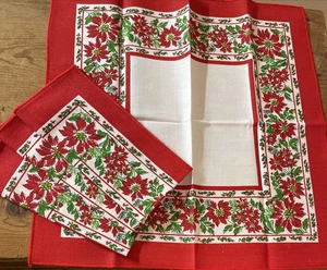 4 Vintage Poinsettia Bordered Cloth Napkins 16.5” Crisp Used Christmas Set - Picture 1 of 7