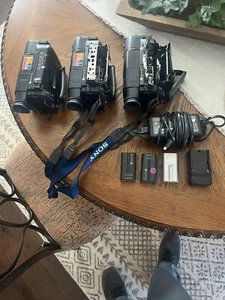 Sony Handycam TR416 Video 8 Camcorder Digital NightShot. 3 Cameras Parts Only. - Picture 1 of 11