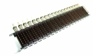 ISOSTAT 19 Neve Isostatic Switch Block -- Dependent (1 pcs) - Picture 1 of 2