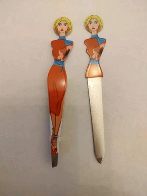 NEW Tweezers And File with fashionable Women/Girl/Lady design. Slant Tip  - Image 1 of 4
