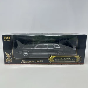 Road Signature Presidential 1/24 Diecast 1972 Lincoln Continental Reagan Car MIB - Picture 1 of 19