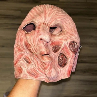 A NIGHTMARE ON ELM STREET THE - FREDDY KRUEGER Latex Deluxe Mask new  - Image 1 of 3