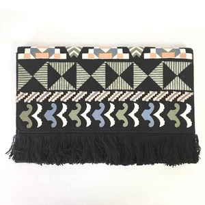 Stella and Dot Taj Clutch Umschlag Handtasche schwarz Stoff Fransen bestickt Boho - Bild 1 von 8