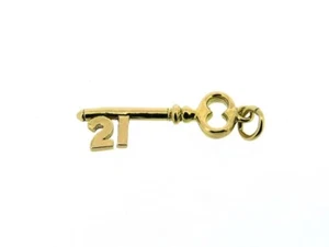 9 ct 21st key charms pendants yellow solid gold vintage Birmingham 1979 birthday - Picture 1 of 24