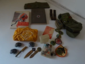 VINTAGE LOT OF BOY SCOUTS OF AMERICA ITEMS books patches belt neckerchief - Picture 1 of 10