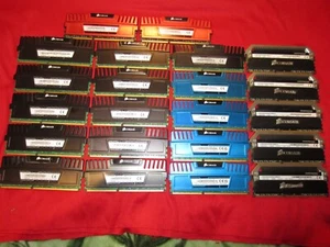Lot of 22pcs Corsair 8GB PC3-12800/14900 DDR3-1600/1866Mhz Desktop Udimm Memory - Picture 1 of 5