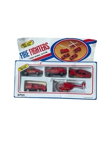 SPIELMACHER DRUCKGUSS Feuerwehr Vintage #465 Boxed Fire Engine, Hubschrauber etc - Bild 1 von 4
