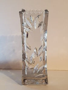 "Vaso quadrato inciso antico stile innovazione McKee 8,5" - Foto 1 di 10