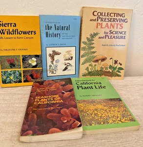 Book Lot Of  5 California’s Local Plant and Minerals Identifiers Books Paperback - Picture 1 of 2