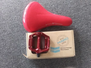 S.E Racing flyer saddle and Haro Fusion pedals, 9/16, both blue & pedal wrench - Picture 1 of 7
