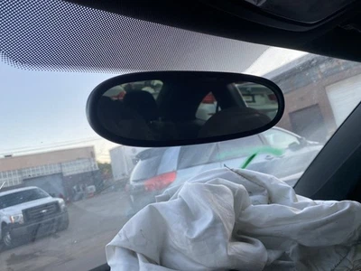 Used Front Center Interior Rear View Mirror fits: 2014 Volkswagen Beetle w/autom Foto 1 de 4