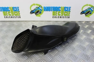 Suzuki GSXR 750 Air Intake Duct Left 2004 2005 K4 K5 GSXR750 B149 Foto 1 de 4