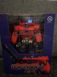 ToyWorld TW-02 Orion complete in box Chug Scale IDW Optimus Prime - Picture 1 of 4