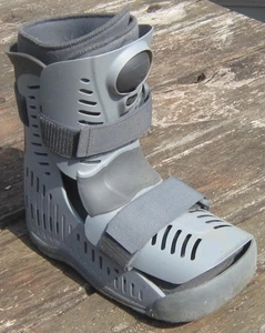 OSSUR REBOUND AIR WALKER Short BOOT size LARGE - Picture 1 of 5