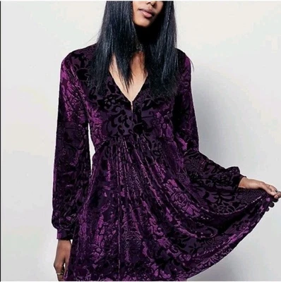 Mini Vestido Free People Toda la Noche Largo Terciopelo Burnout Capricho Boho Púrpura Talla M Foto 1 de 4