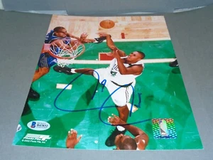 Foto firmada de Paul Pierce por los Boston Celtics 8x10 autografiada de Beckett BAJO CERTIFICADO DE AUTENTICIDAD 1A - Imagen 1 de 4