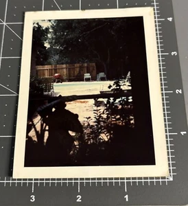 1960s Vouyer Empty SWIMMING POOL Vintage Color Snapshot Polaroid PHOTO - Picture 1 of 2