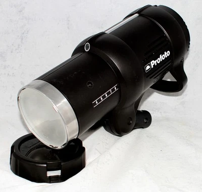 Profoto D1 500 Watt Second Air Monolight Flash - Image 1 of 4