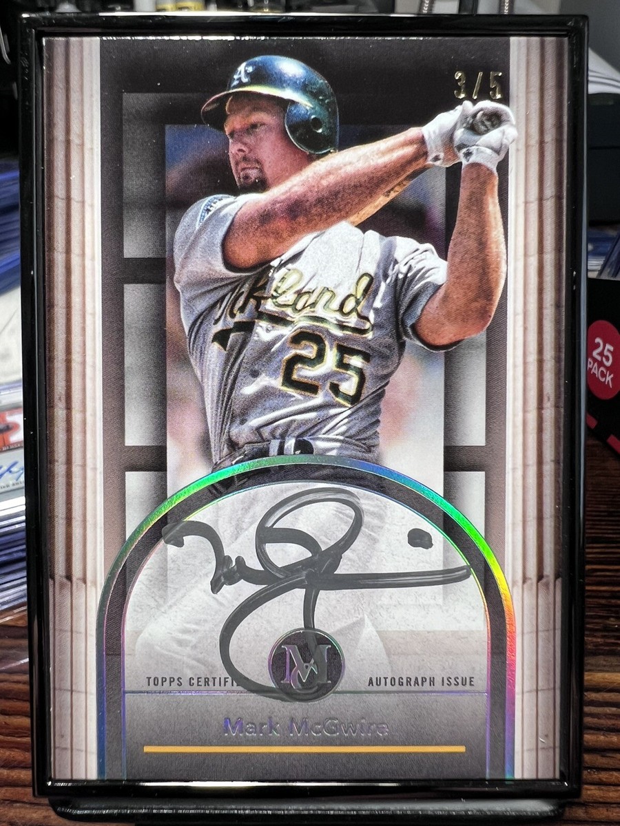 Topps Mark McGwire Autographed Baseball Sports Trading Cards 